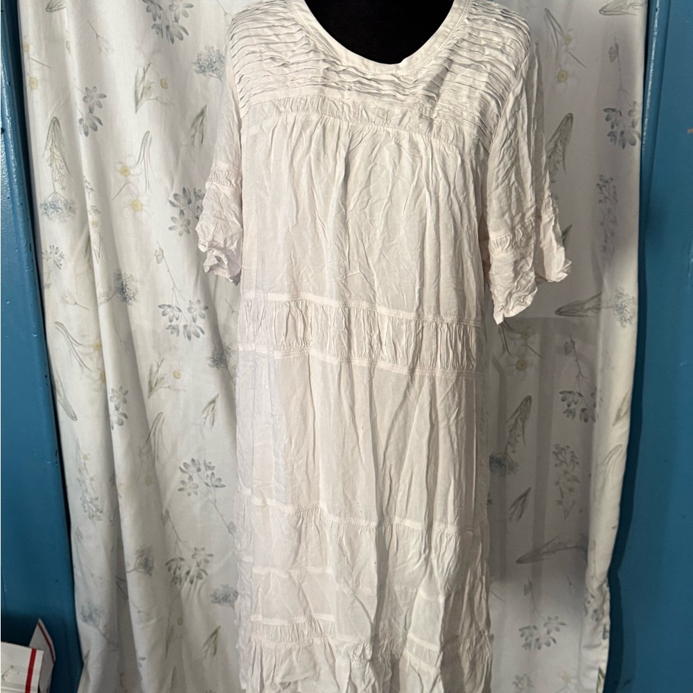 Elegant White Women's Dress